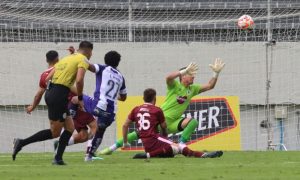 ¡Técnico Gana 2-1 a Vinotinto y Pelea Fuerte por Permanencia