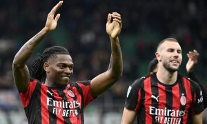 AC Milan, sin Pervis Estupiñán, firma un ajustado triunfo ante la Roma