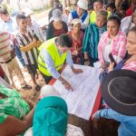 Alcalde Darío Macas Recorre Nuevo Pilo y Supervisa Regeneración Urbana