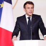 Macron urge a EE. UU. resolver disputas comerciales y establecer aranceles equitativos
