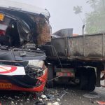 Grave accidente en vía Zhud-Cochancay, Cañar, deja cuatro heridos tras colisión entre bus y tráiler