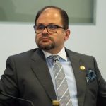 Ministro Reimberg critica a jueces y fiscales por liberar delincuentes y exige depuración judicial