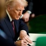 Trump despliega submarinos nucleares por amenazas rusas