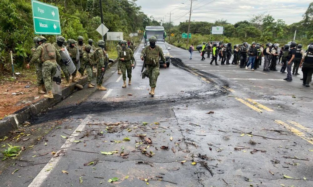 Ejército Ecuatoriano Refuerza Presencia en Pastaza y Napo Ante Manifestaciones