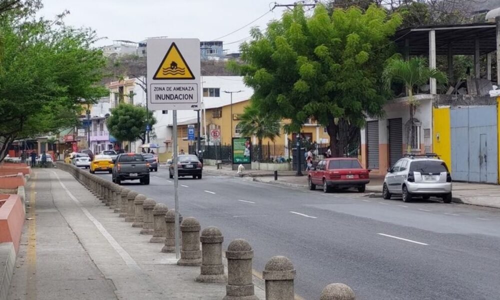 “¡Cierre en Av. Barcelona por Ecuador vs. Argentina!