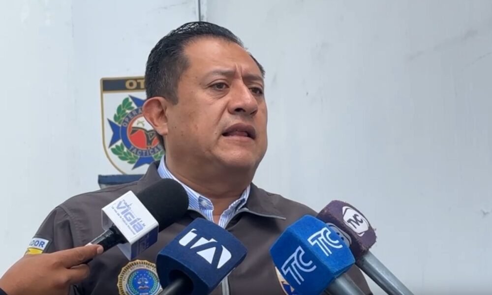 Policía Captura Abusadora y Asesino