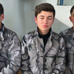Cotopaxi! 3 Policías Capturados Lanzando Celulares a Cárcel