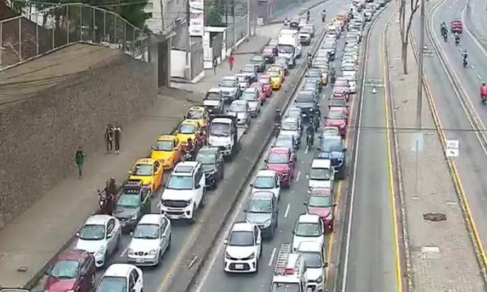 Accidente en la vía a Daule provoca congestión